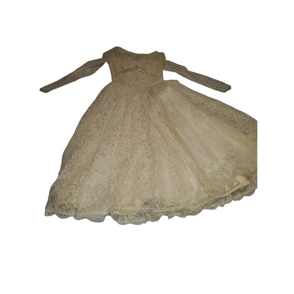 Angelair by Emiko Vintage 1950s White Wedding Dress size 8 and Vail